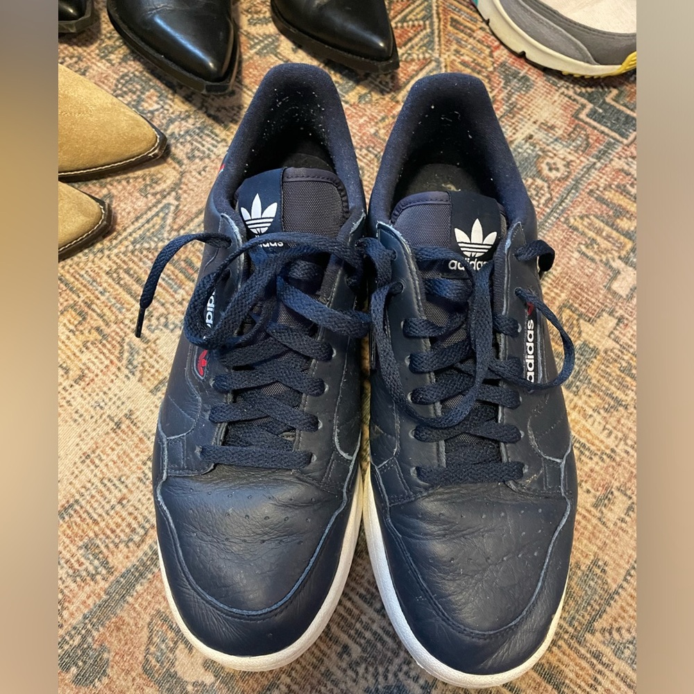 Adidas Continental